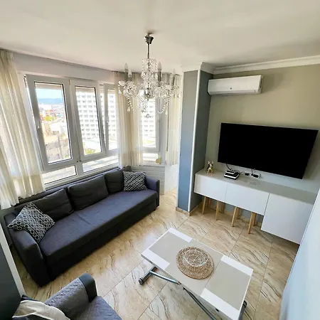 Nino's Apartment *